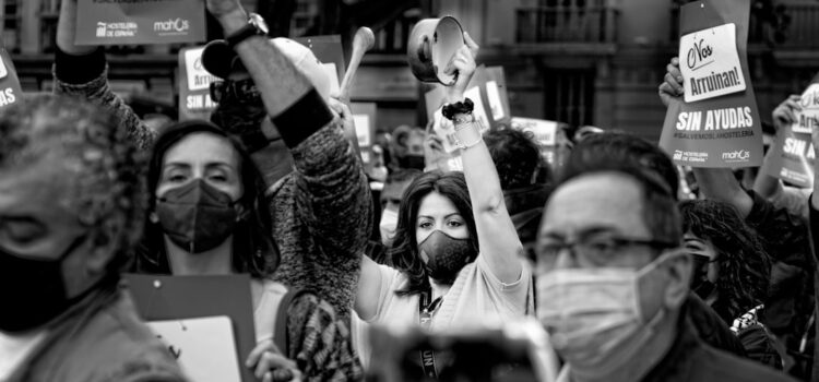 Desbloqueando el Poder de los Seguros: Cómo Funcionan y Cómo Pueden Protegerte